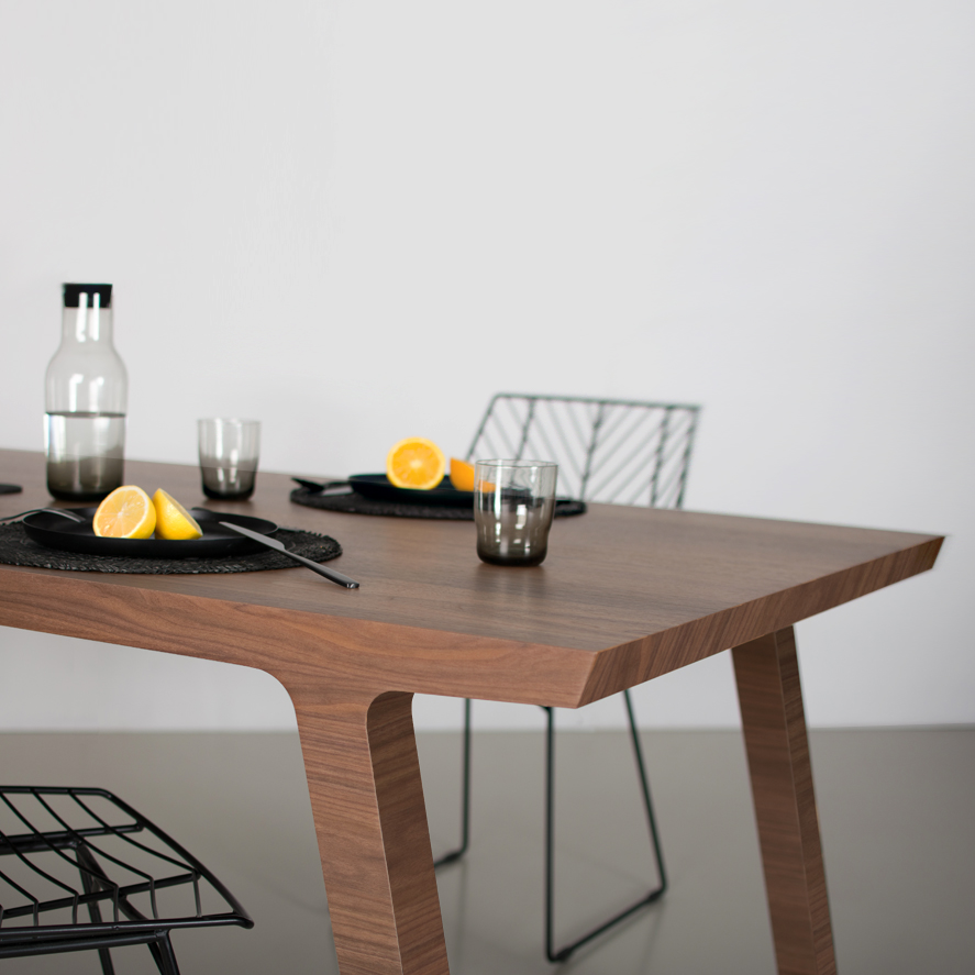 Eettafel notenhout