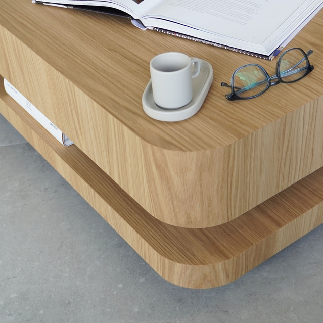 Table basse en chêne, vue de dessus
