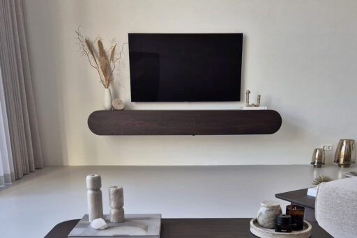 TV-meubel before & after