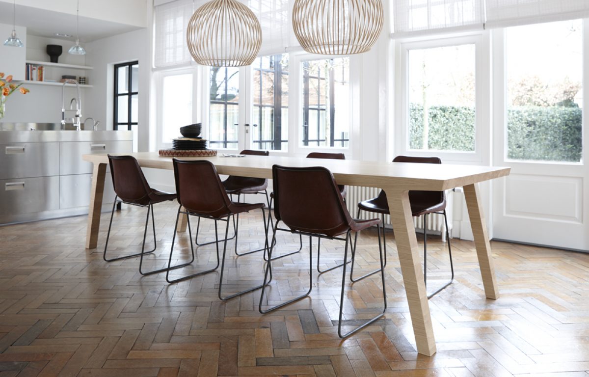 Eetkamertafel eettafel eiken hout met stalen frame - Tafels