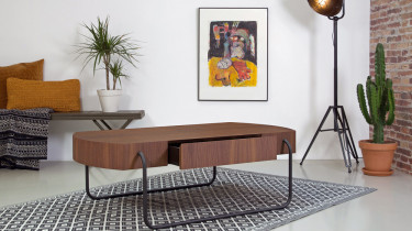 Notenhouten salontafel