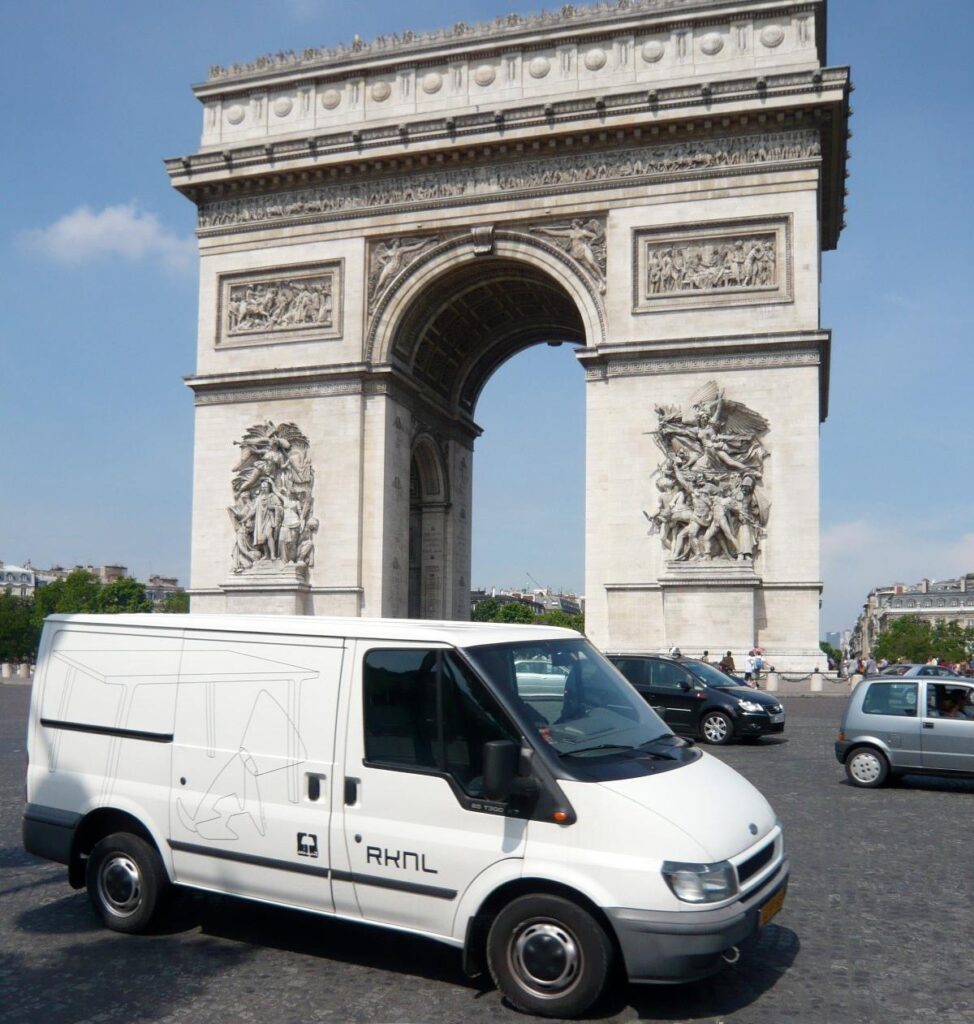 RKNL in Paris